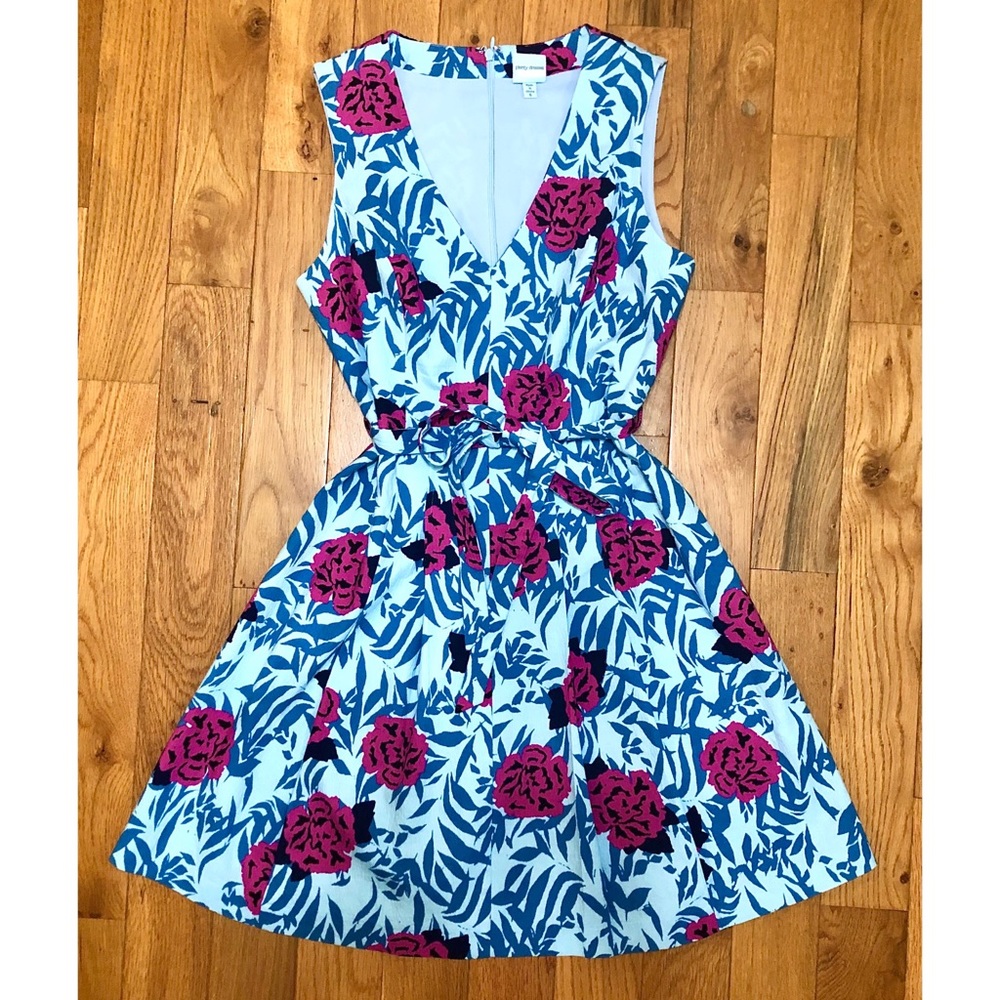 **SOLD** Plenty Dresses by Tracy Reese
